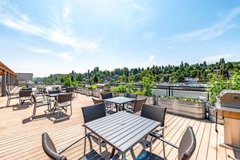 Spacious rooftop deck and bbq